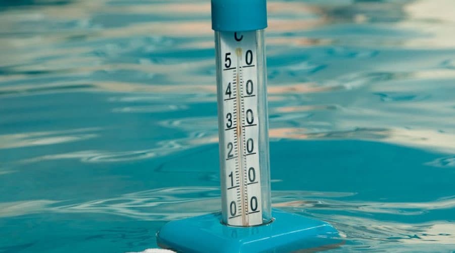 What’s The Perfect Swimming Pool Temperature